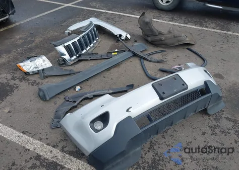 2012 Jeep Grand Cherokee Laredo from USA, damaged, VIN 1C4RJFAG4CC245955